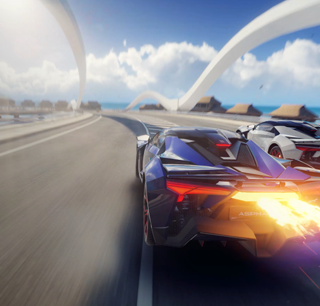Ein Bild aus einem Videospiel, das ein Auto zeigt, das schnell eine kurvenreiche Straße entlangfährt.